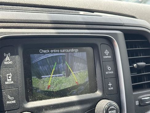 Used 2018 RAM 1500 Express w/ Express Value Package AWD/4WD image 25