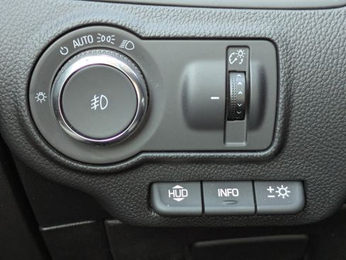 Certified 2017 Buick Envision Premium w/ Driver Confidence Package image 26