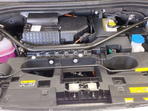 New 2026 Volkswagen ID.4 Pro S Plus image 8