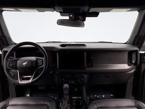 Used 2025 Ford Bronco Big Bend w/ Black Diamond Package image 14