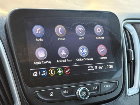 Used 2024 Chevrolet Malibu LT FWD image 24