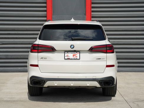 Used 2022 BMW X5 sDrive40i w/ M Sport Package RWD image 12