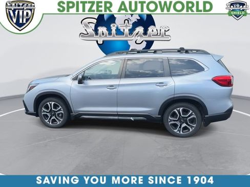 Used 2023 Subaru Ascent Limited w/ Technology Package AWD/4WD image 6