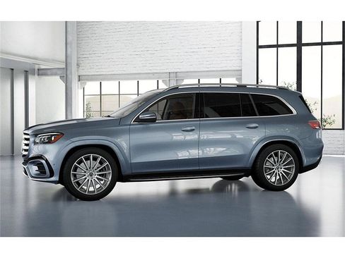 New 2026 Mercedes-Benz GLS 450 4MATIC image 36