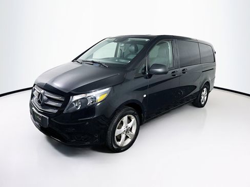 Used 2020 Mercedes-Benz Metris Passenger image 3