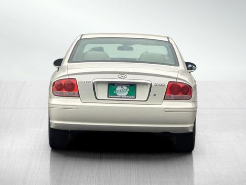 Used 2005 Hyundai Sonata GL FWD image 5