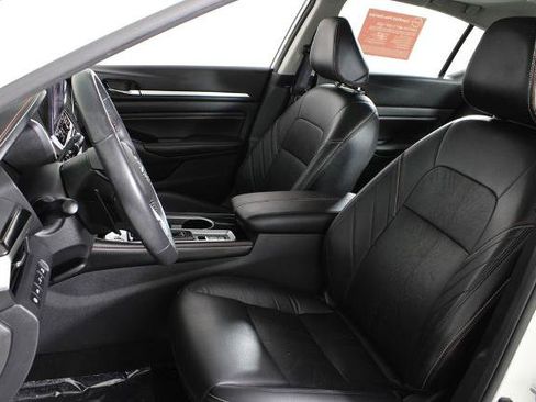 Certified 2023 Nissan Altima 2.0 SR image 19