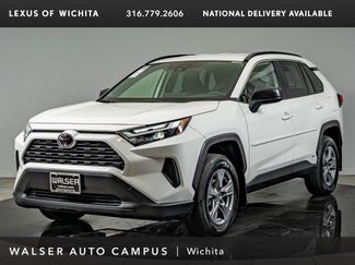 Used 2025 Toyota RAV4 LE AWD/4WD video 1