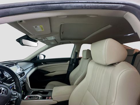 Used 2019 Honda Accord Touring image 26