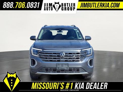 Used 2024 Volkswagen Atlas SE image 30