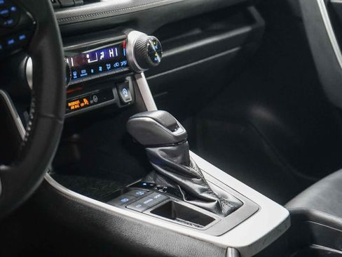 Certified 2021 Toyota RAV4 XLE Premium w/ Carpet Mat Package (TMS) image 24