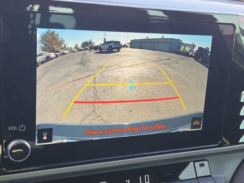 Used 2026 Toyota Camry SE w/ Convenience Package FWD image 18