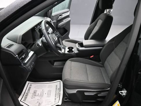 Used 2025 GMC Terrain Elevation AWD/4WD image 12