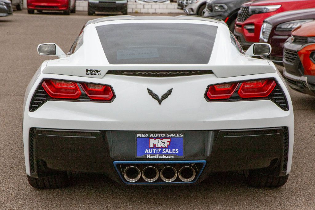 Used 2016 Chevrolet Corvette Stingray Coupe RWD image 6