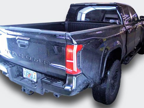 Used 2024 Toyota Tacoma SR5 image 2