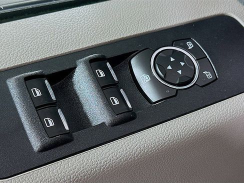 Used 2022 Ford F250 XLT image 17