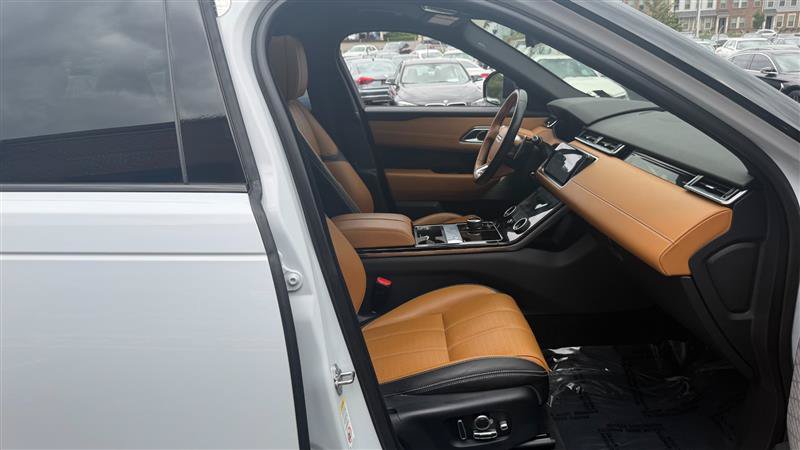 Used 2019 Land Rover Range Rover Velar R-Dynamic HSE AWD/4WD image 6