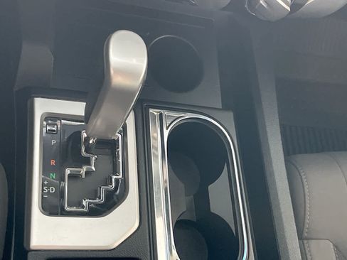 Certified 2019 Toyota Tundra SR5 AWD/4WD image 20