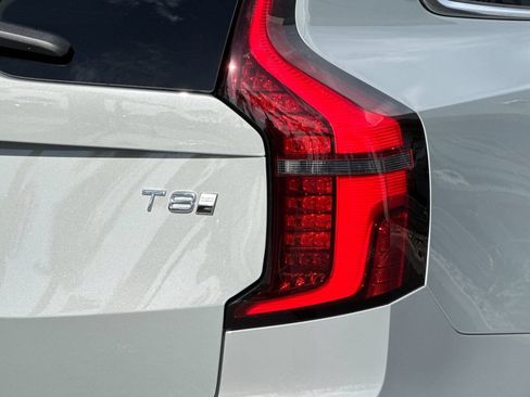 New 2026 Volvo XC90 T8 Plus w/ Protection Package Premier AWD/4WD image 27