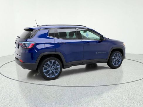 Used 2021 Jeep Compass Latitude AWD/4WD image 8