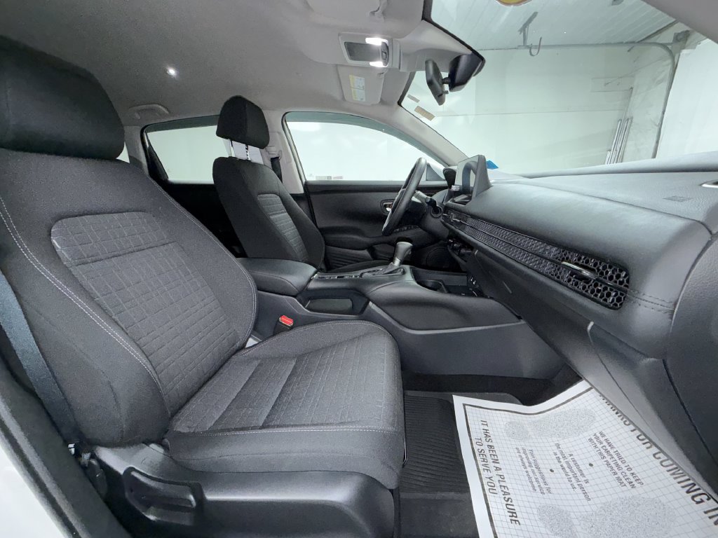 Used 2026 Honda HR-V LX image 18