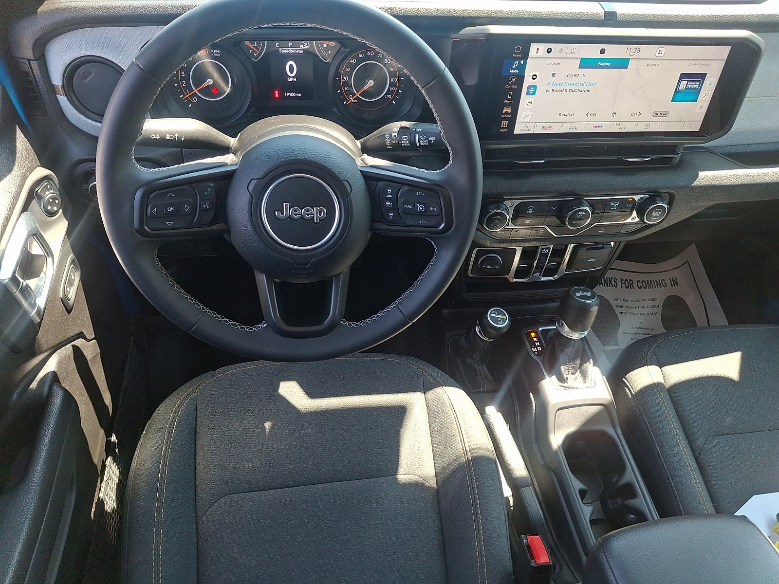 Used 2025 Jeep Wrangler Unlimited Sport AWD/4WD image 10