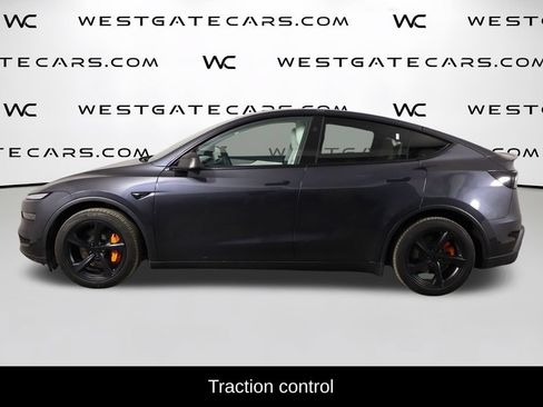 Used 2026 Tesla Model Y Long Range AWD/4WD image 5