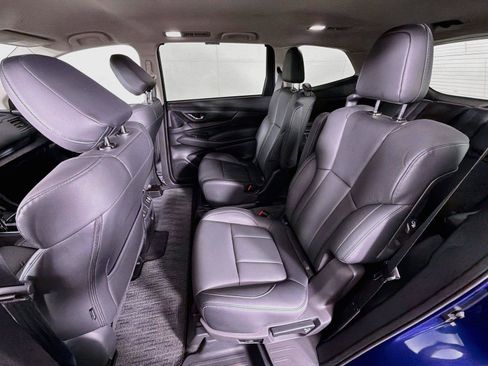 Used 2026 Subaru Ascent Premium AWD/4WD image 25
