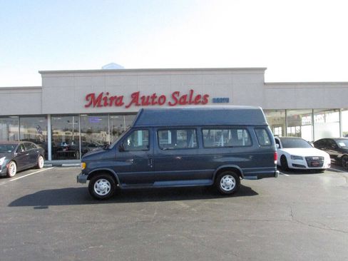 Used 1997 Ford E-350 and Econoline 350 XL RWD image 2