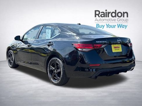 Used 2024 Nissan Sentra SV FWD image 5