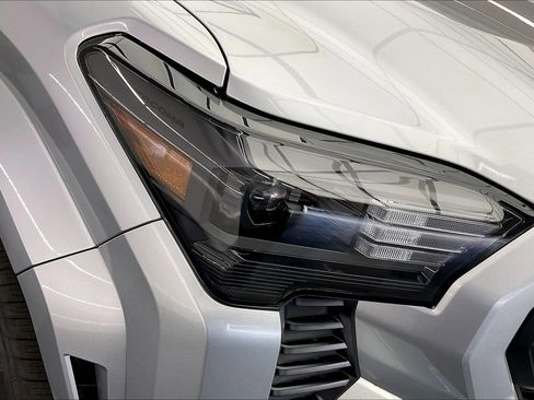 New 2026 Toyota Tacoma SR5 image 15