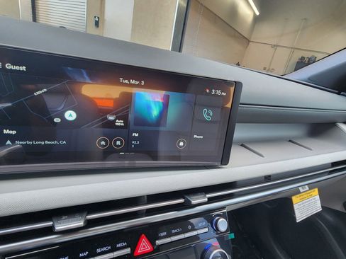 New 2026 Hyundai Tucson Limited image 18