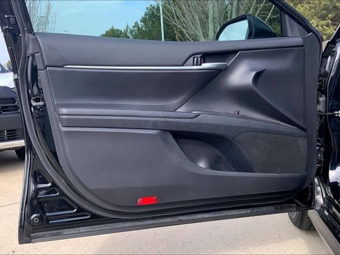 Used 2024 Toyota Camry LE image 21