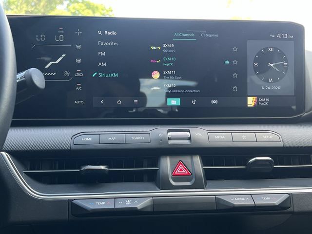 Used 2025 Kia K4 EX FWD image 19