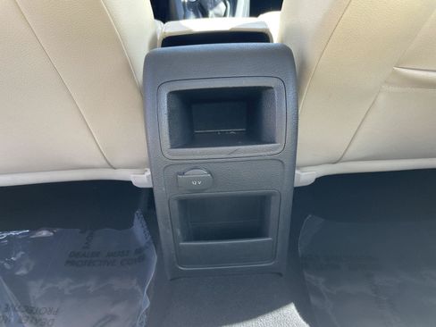 Used 2017 Volkswagen Jetta SE FWD image 25