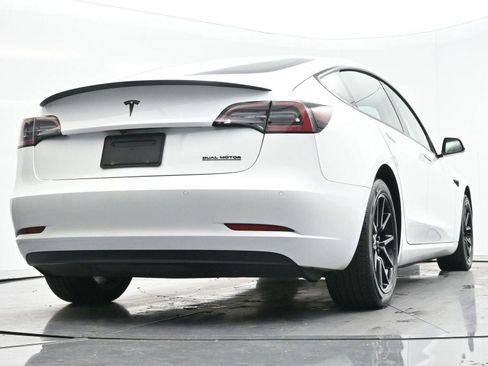 Used 2022 Tesla Model 3 Long Range image 46