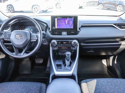 Used 2024 Toyota RAV4 XLE FWD image 12