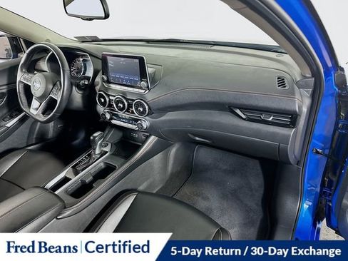 Used 2021 Nissan Sentra SR w/ SR Premium Package image 14