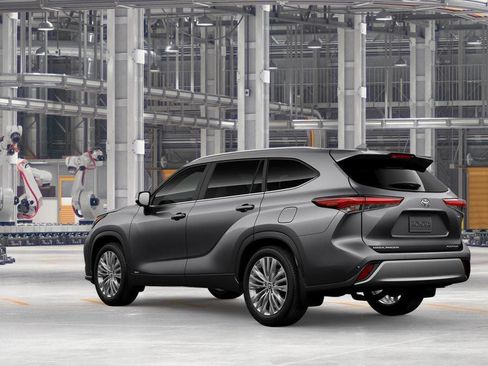 New 2026 Toyota Highlander Platinum image 6