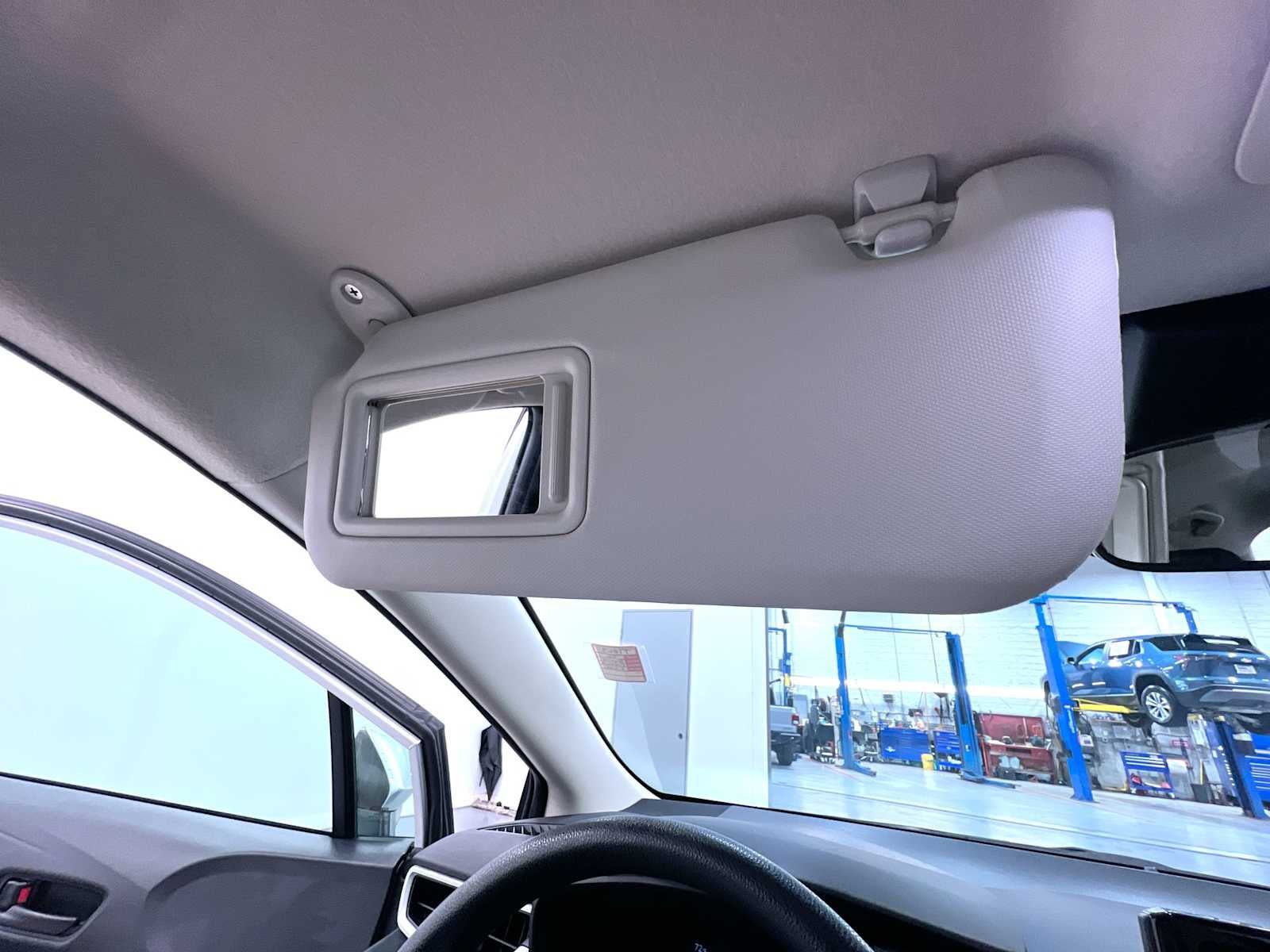 Used 2026 Toyota Corolla LE FWD image 31
