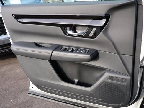 Certified 2026 Honda CR-V Sport Touring image 32