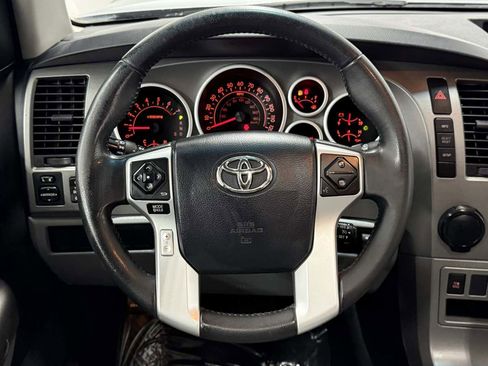 Used 2017 Toyota Sequoia SR5 image 16