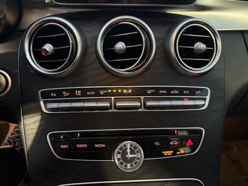 Used 2017 Mercedes-Benz C 300 Sedan image 44