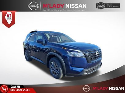 New 2025 Nissan Pathfinder SV