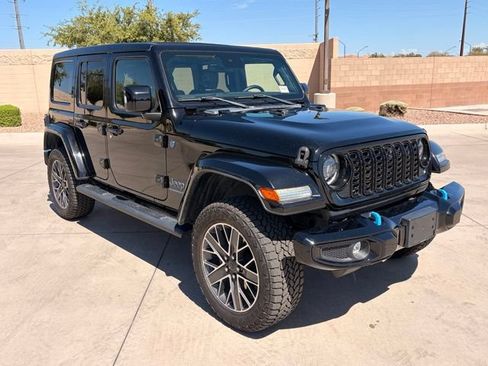 Used 2024 Jeep Wrangler High Altitude AWD/4WD image 4