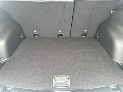 Used 2023 Jeep Compass Limited image 20