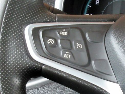 Used 2022 Chevrolet Malibu LT image 19