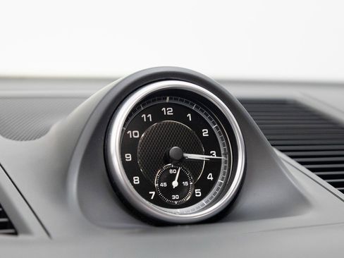 Certified 2017 Porsche Macan GTS image 20