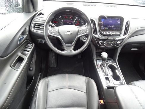 Used 2022 Chevrolet Equinox Premier FWD image 13