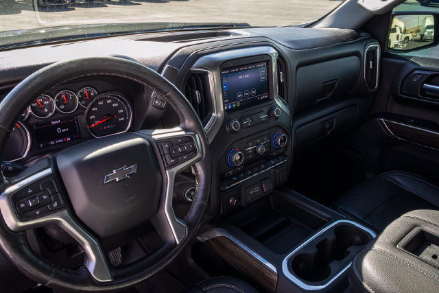 Used 2022 Chevrolet Silverado 1500 RST AWD/4WD image 25